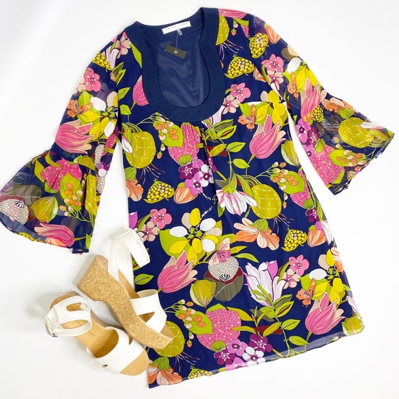 Trina Turk Silk Bonita Bell Sleeve Dress- Retro - Picture 3 of 13